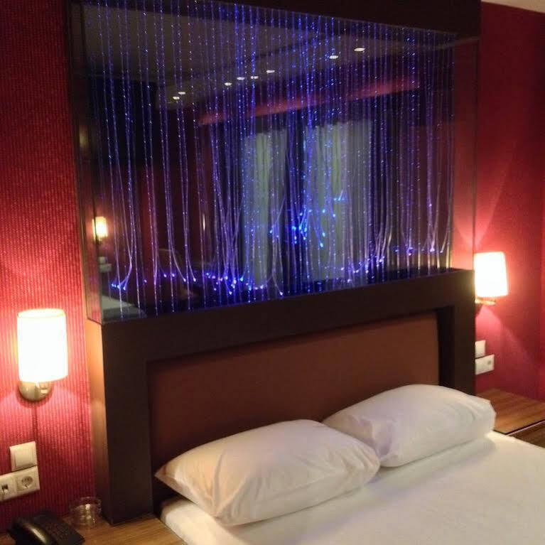 Lacoba Hotel (Adults Only) Афины Экстерьер фото